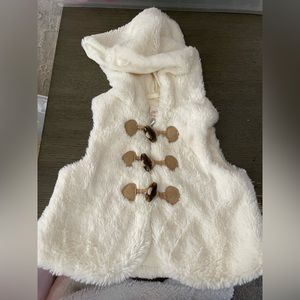 Hooded vest faux fur sz 6-12months Gymboree